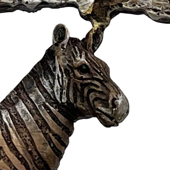 Wildlife Collectibles Hand Carved Bark Zebra Sculpture 7.5"x5" Unique By Horiz - Picture 5 of 14